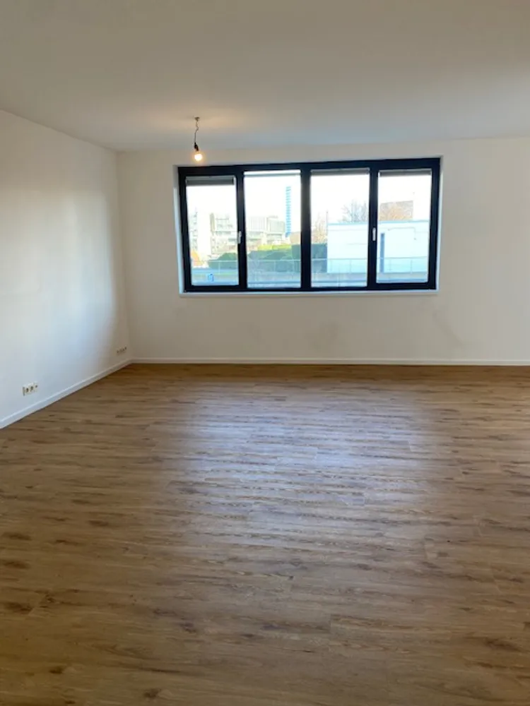 4 Zimmer Wohnung mit 125 m² in Düsseldorf – Bild 6