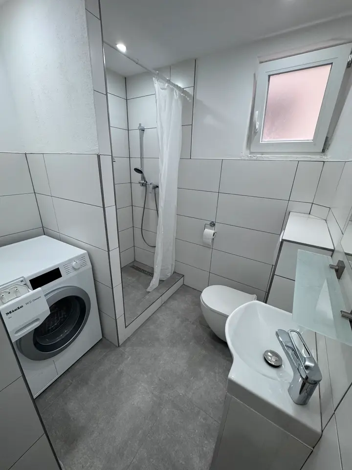 WG-Zimmer mit 65 m² in Balingen – Bild 7