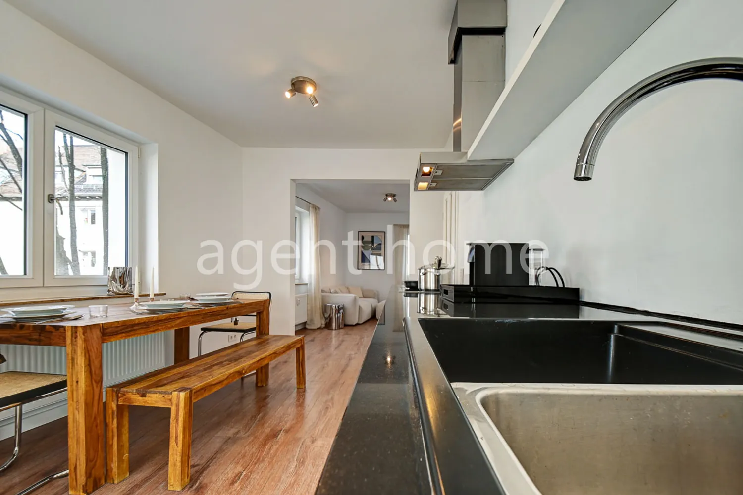 2 Zimmer Wohnung mit 54 m² in Stuttgart – Bild 4