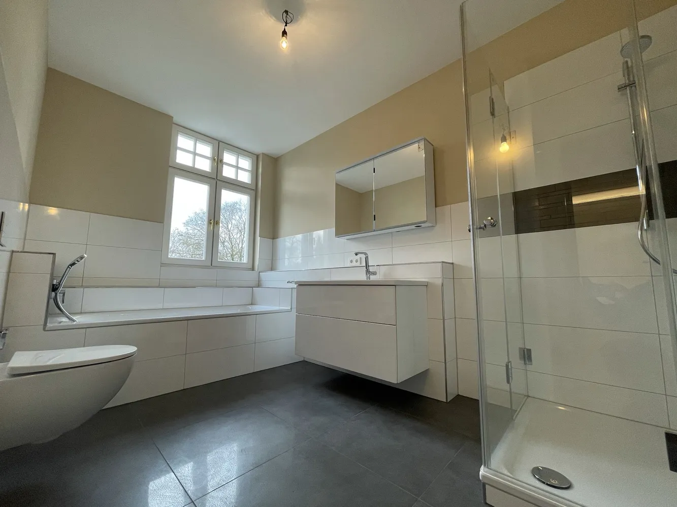 3 Zimmer Wohnung mit 97 m² in Hamburg – Bild 5