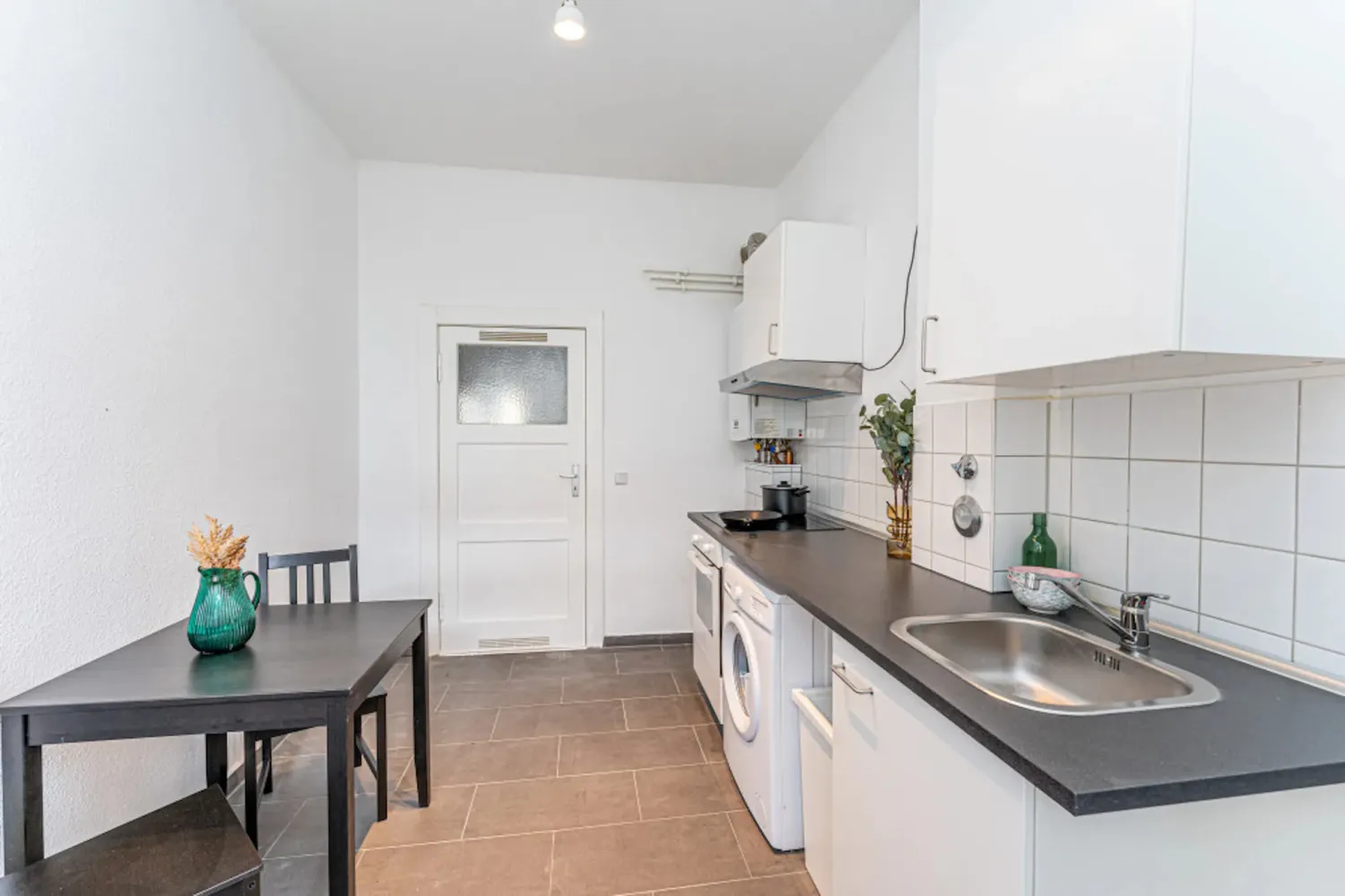 Shared room with 15 m² in Berlin – Photo 5