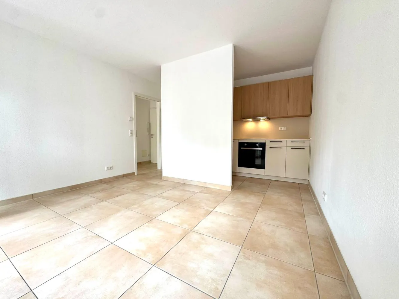 2 Zimmer Haus mit 42 m² in Frankfurt am Main – Bild 6