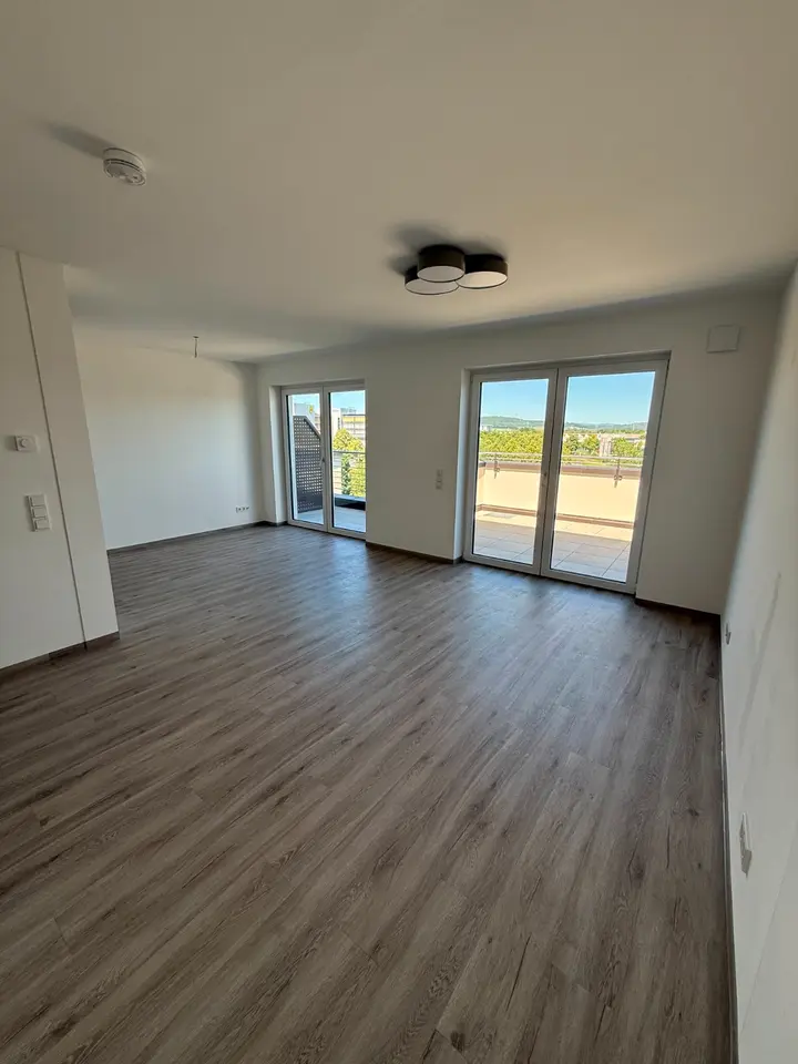 2 Zimmer Wohnung mit 83 m² in Coburg – Bild 8
