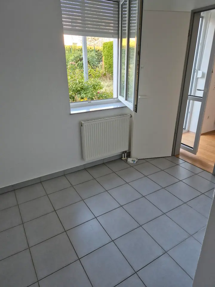 2 Zimmer Wohnung mit 44 m² in Weißenfels – Bild 3