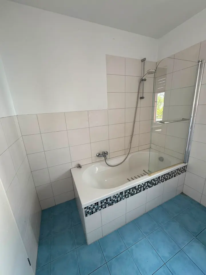 2 Zimmer Wohnung mit 30 m² in Saarbrücken – Bild 2