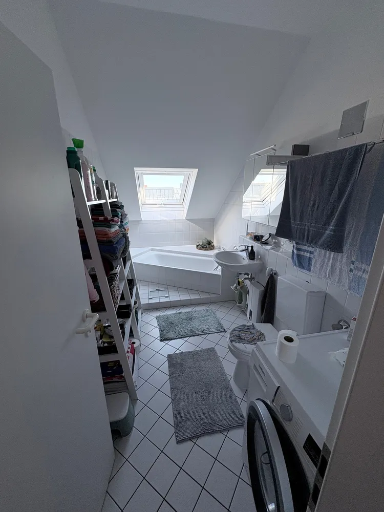 3 room apartment with 90 m² in Rodgau – Photo 1