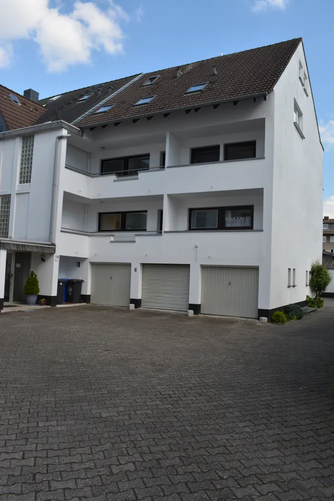 3 Zimmer Wohnung mit 91 m² in Leverkusen – Bild 1