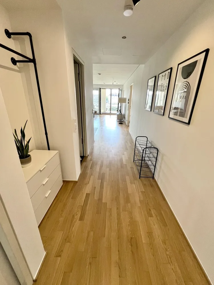 2 Zimmer Wohnung mit 79 m² in Frankfurt am Main – Bild 4