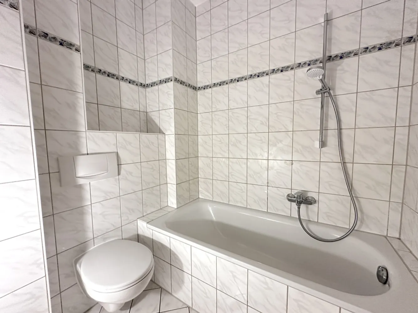 2 Zimmer Wohnung mit 40 m² in Ludwigshafen am Rhein – Bild 6