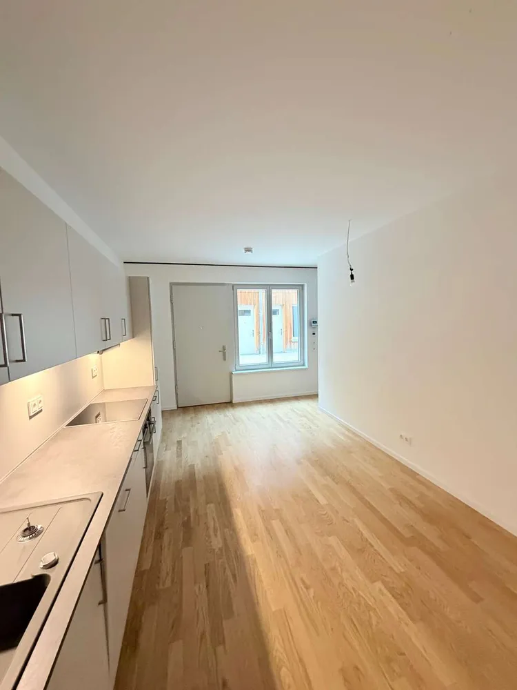 4 Zimmer Wohnung mit 93 m² in Berlin – Bild 3
