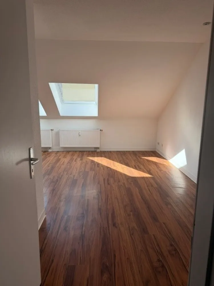 2 Zimmer Wohnung mit 59 m² in Halle (Saale) – Bild 4
