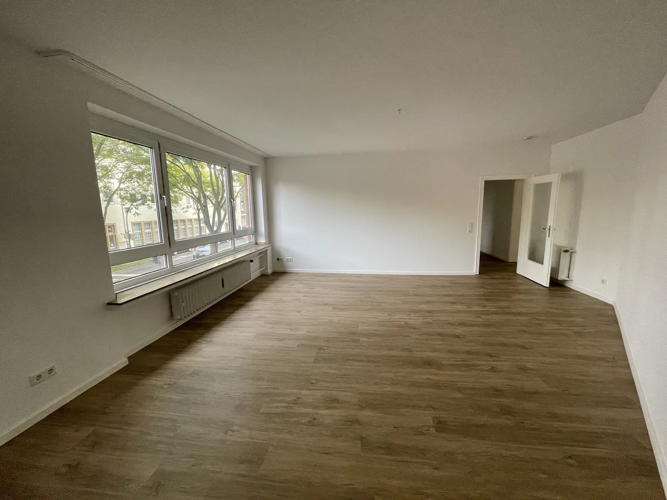 2 Zimmer Wohnung mit 73 m² in Düsseldorf – Bild 1