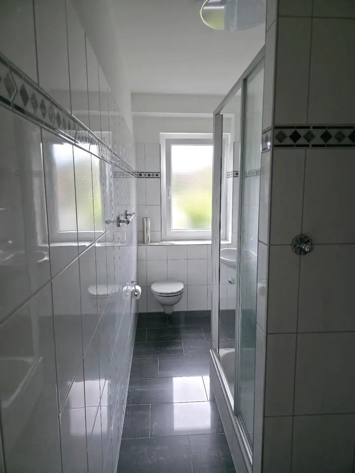 4 Zimmer Wohnung mit 106 m² in Oberhausen – Bild 9