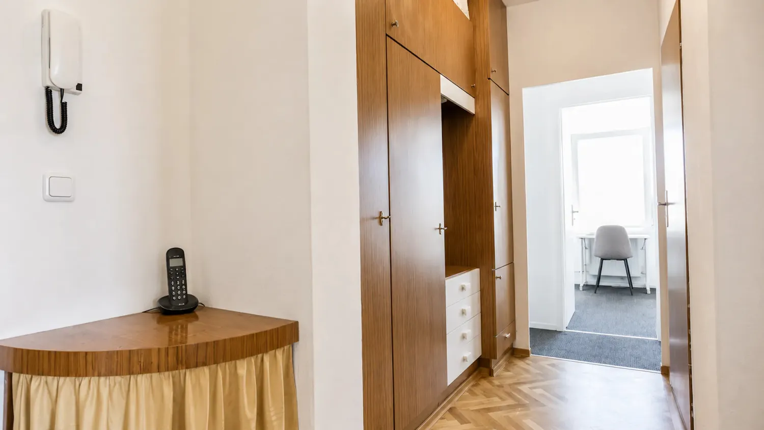 Shared room with 13 m² in Berlin – Photo 5