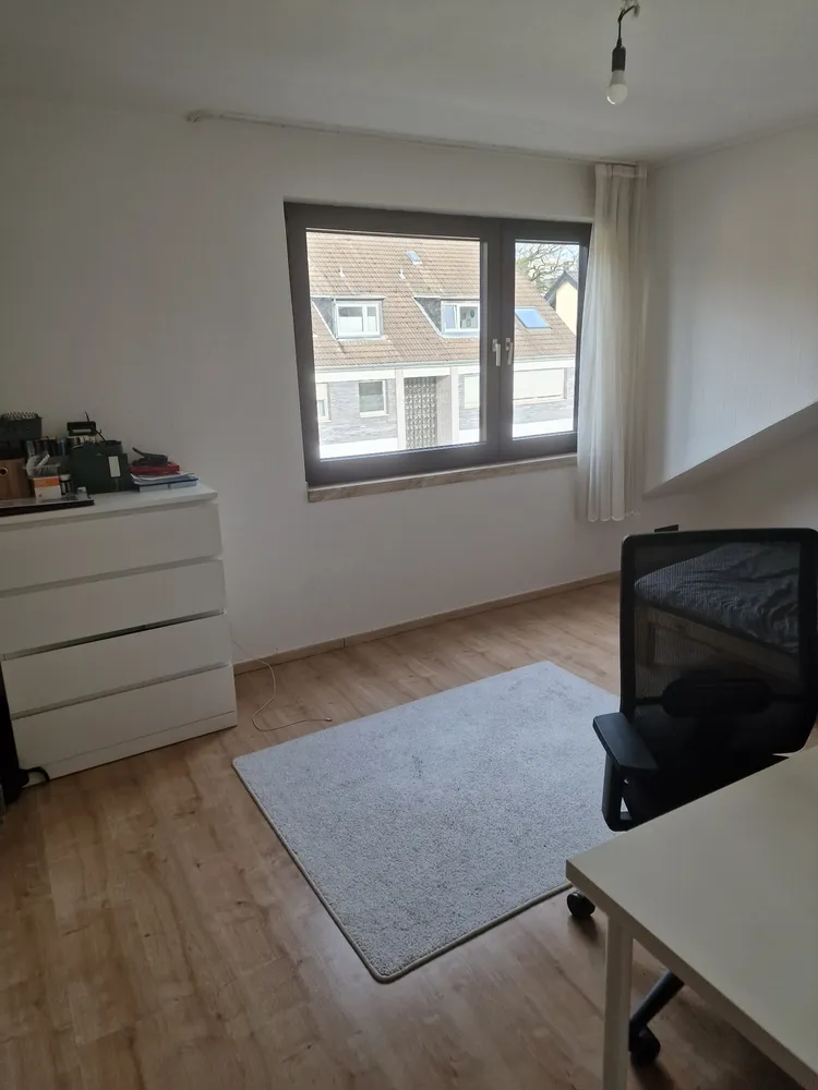 3 Zimmer Wohnung mit 100 m² in Düsseldorf – Bild 8