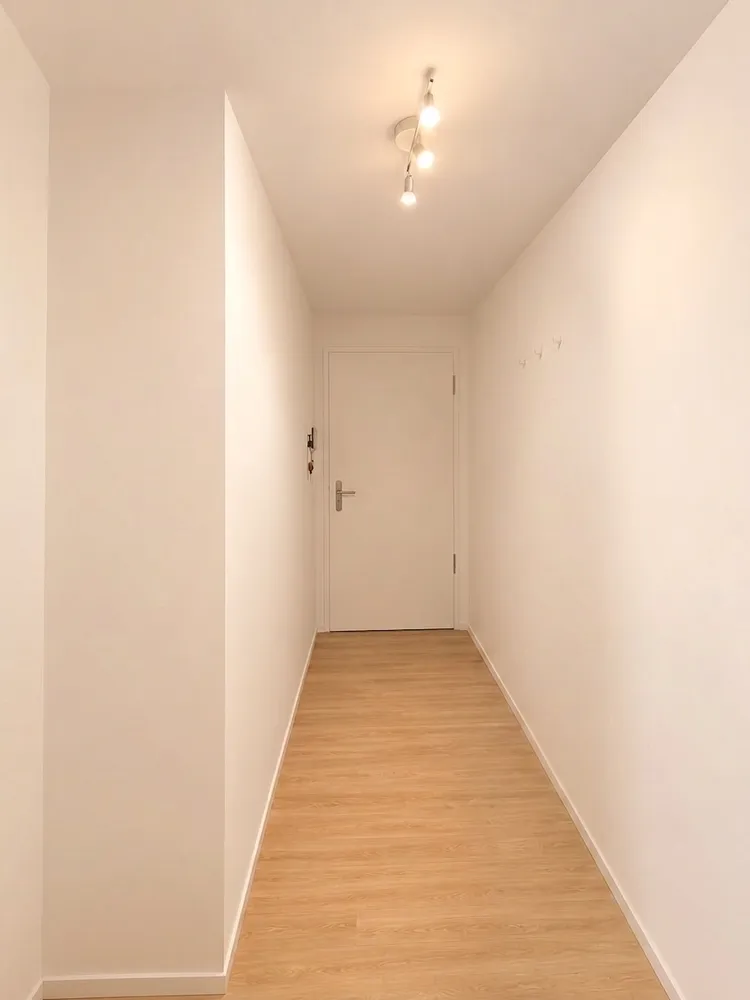 3 Zimmer Wohnung mit 98 m² in Hamburg – Bild 2