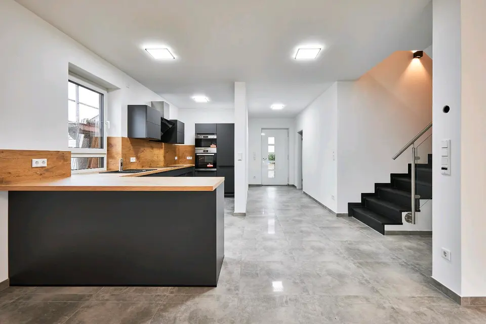 5 Zimmer Wohnung mit 140 m² in Arnsberg – Bild 2