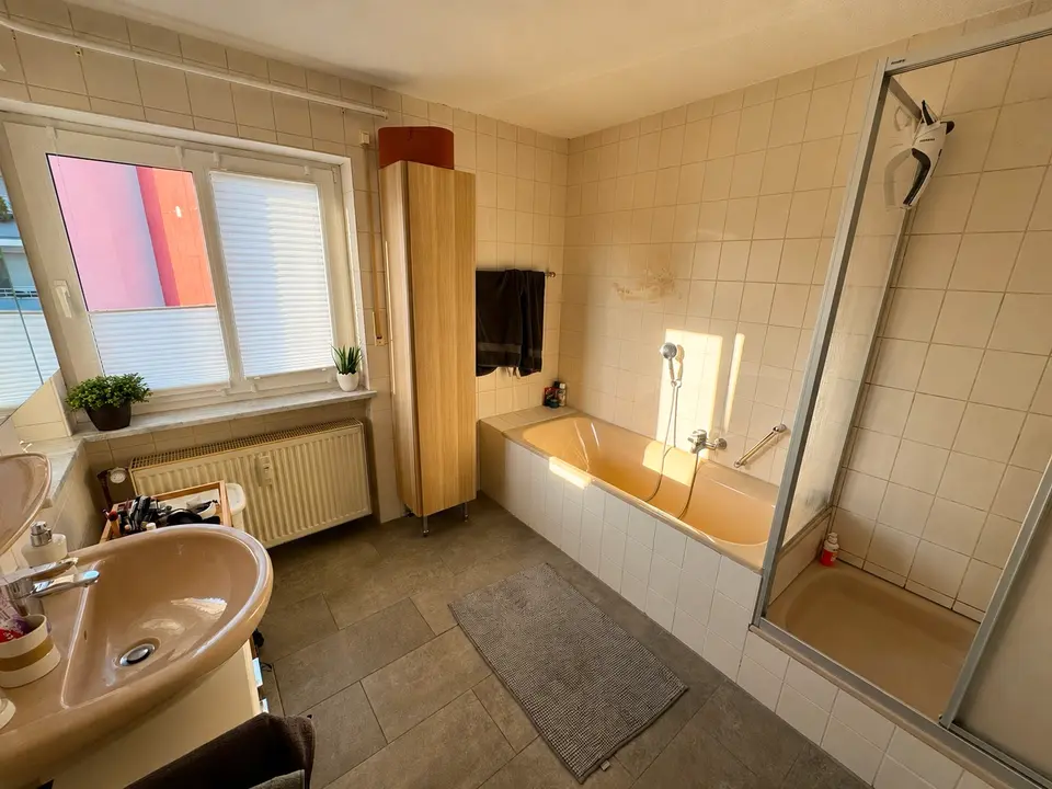 3 Zimmer Wohnung mit 93 m² in Hof – Bild 6