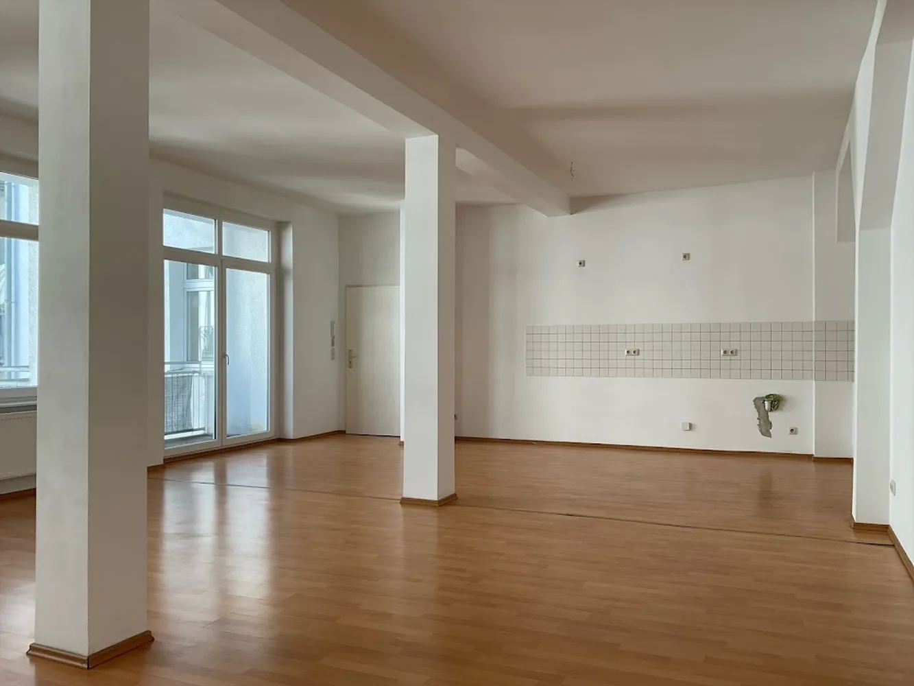 2 room apartment with 81 m² in Erfurt – Photo 3
