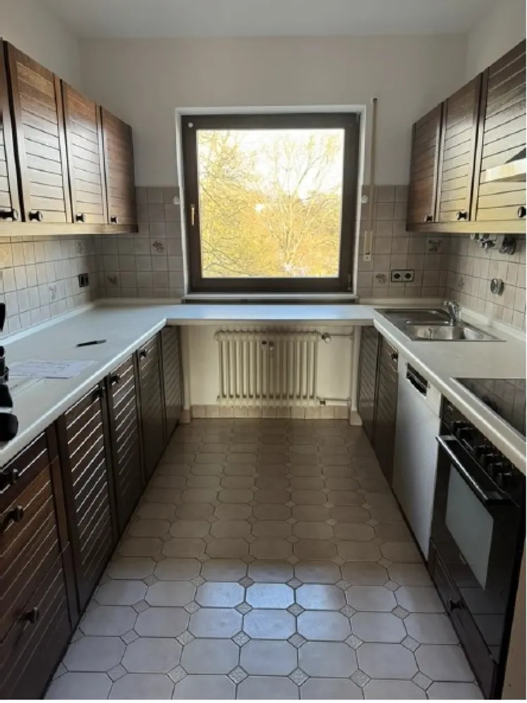 4 room apartment with 120 m² in Frankfurt am Main – Photo 3