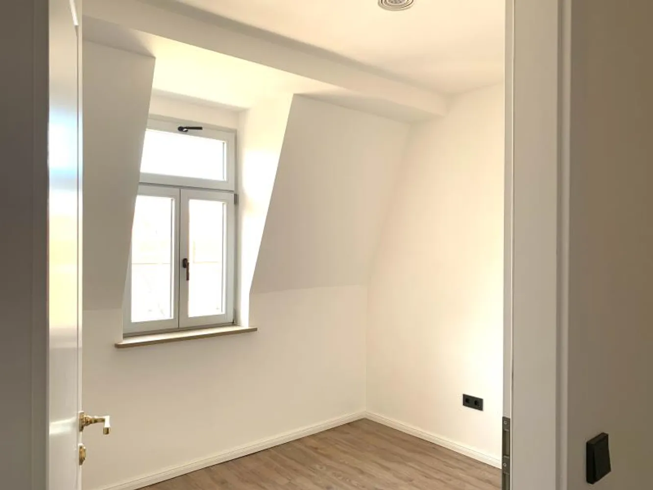 4 Zimmer Wohnung mit 97 m² in Nürnberg – Bild 7