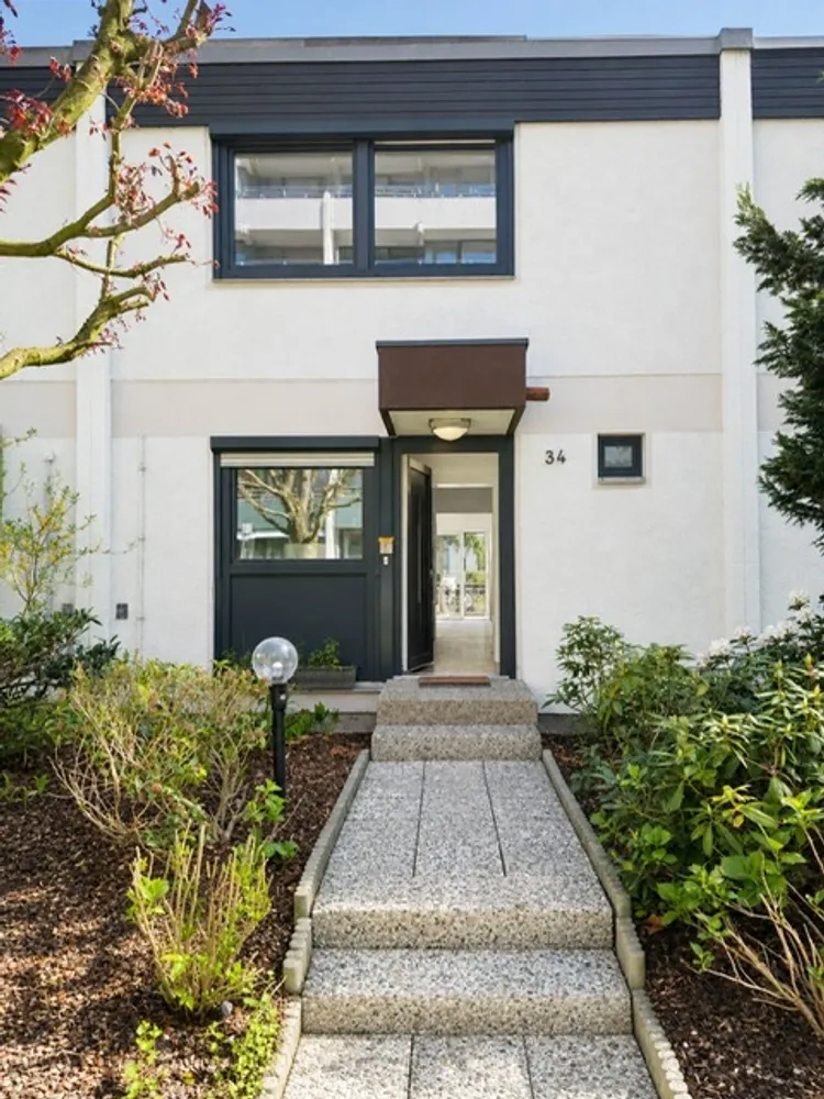 5 Zimmer Haus mit 137 m² in Hannover – Bild 1