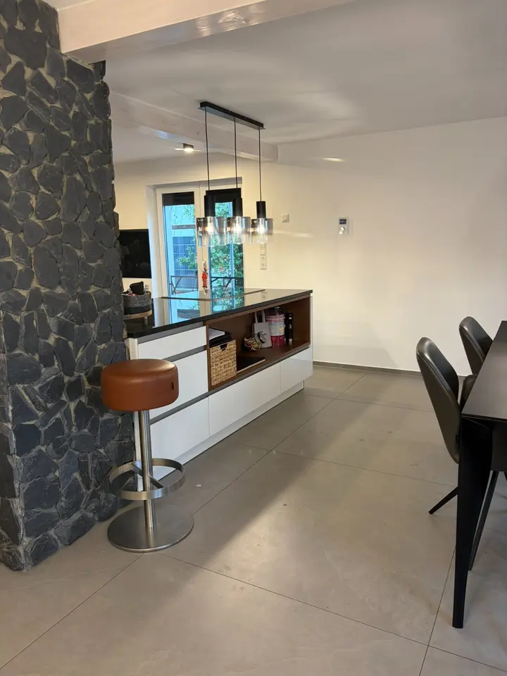 2 Zimmer Wohnung mit 72 m² in Karlsruhe – Bild 6