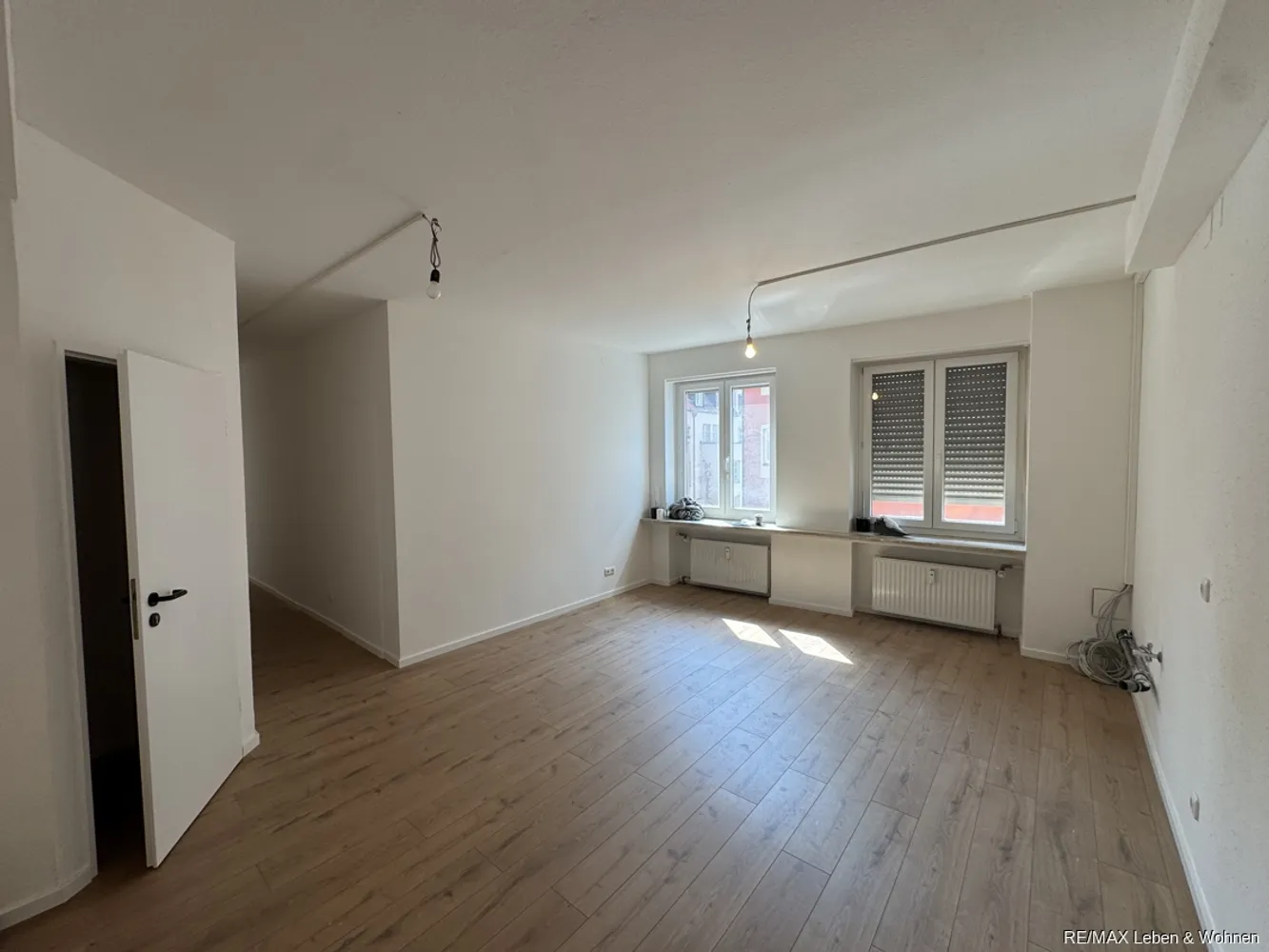 7 Zimmer Wohnung mit 145 m² in Augsburg – Bild 2