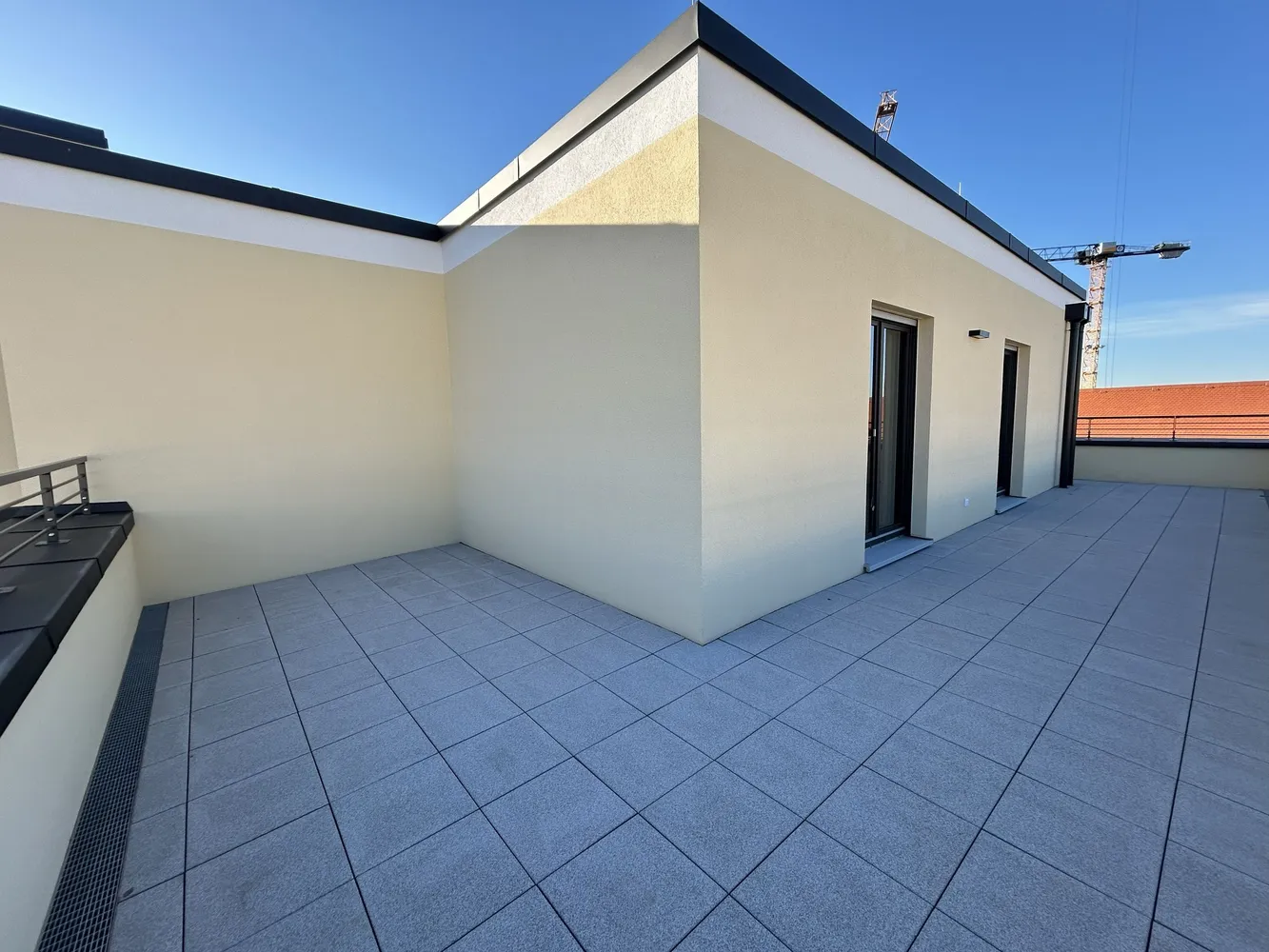 2 Zimmer Wohnung mit 91 m² in Dresden – Bild 6