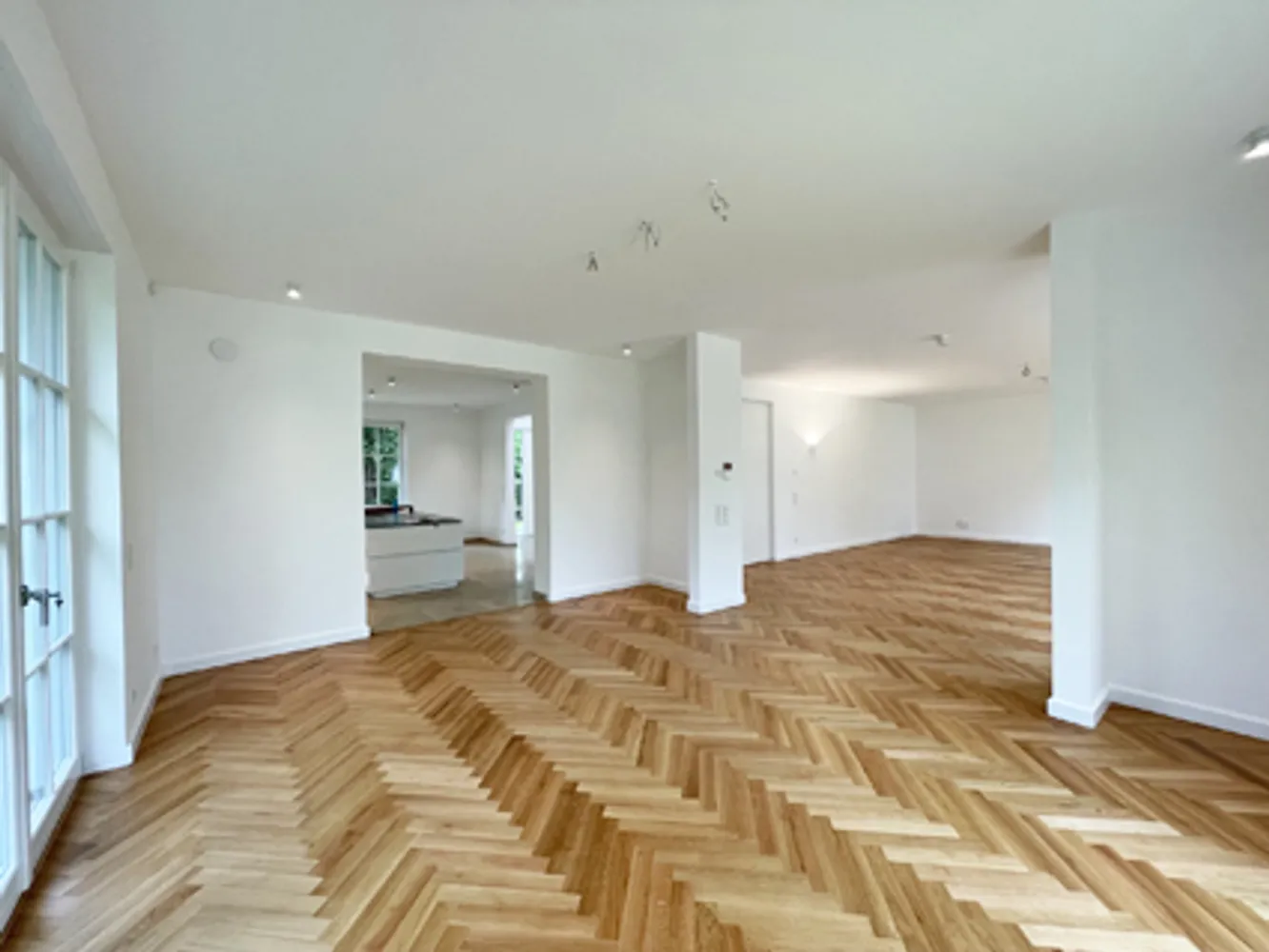 7 Zimmer Haus mit 298 m² in Meerbusch – Bild 12