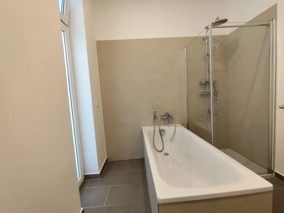 4 Zimmer Wohnung mit 158 m² in Aue-Bad Schlema – Bild 7
