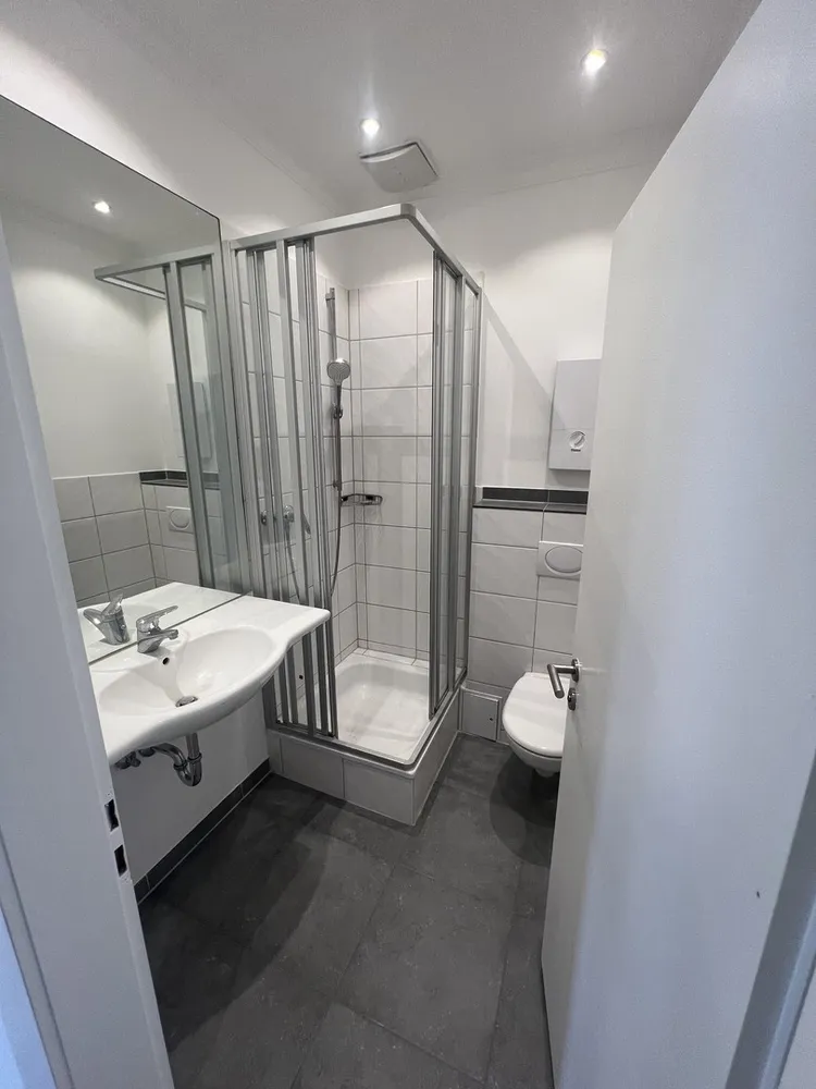 2 Zimmer Wohnung mit 60 m² in Düsseldorf – Bild 11