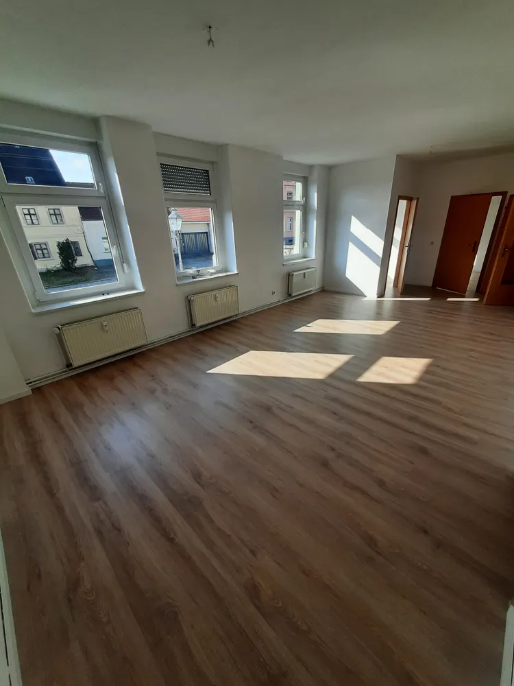 3 Zimmer Wohnung mit 80 m² in Magdeburg – Bild 1