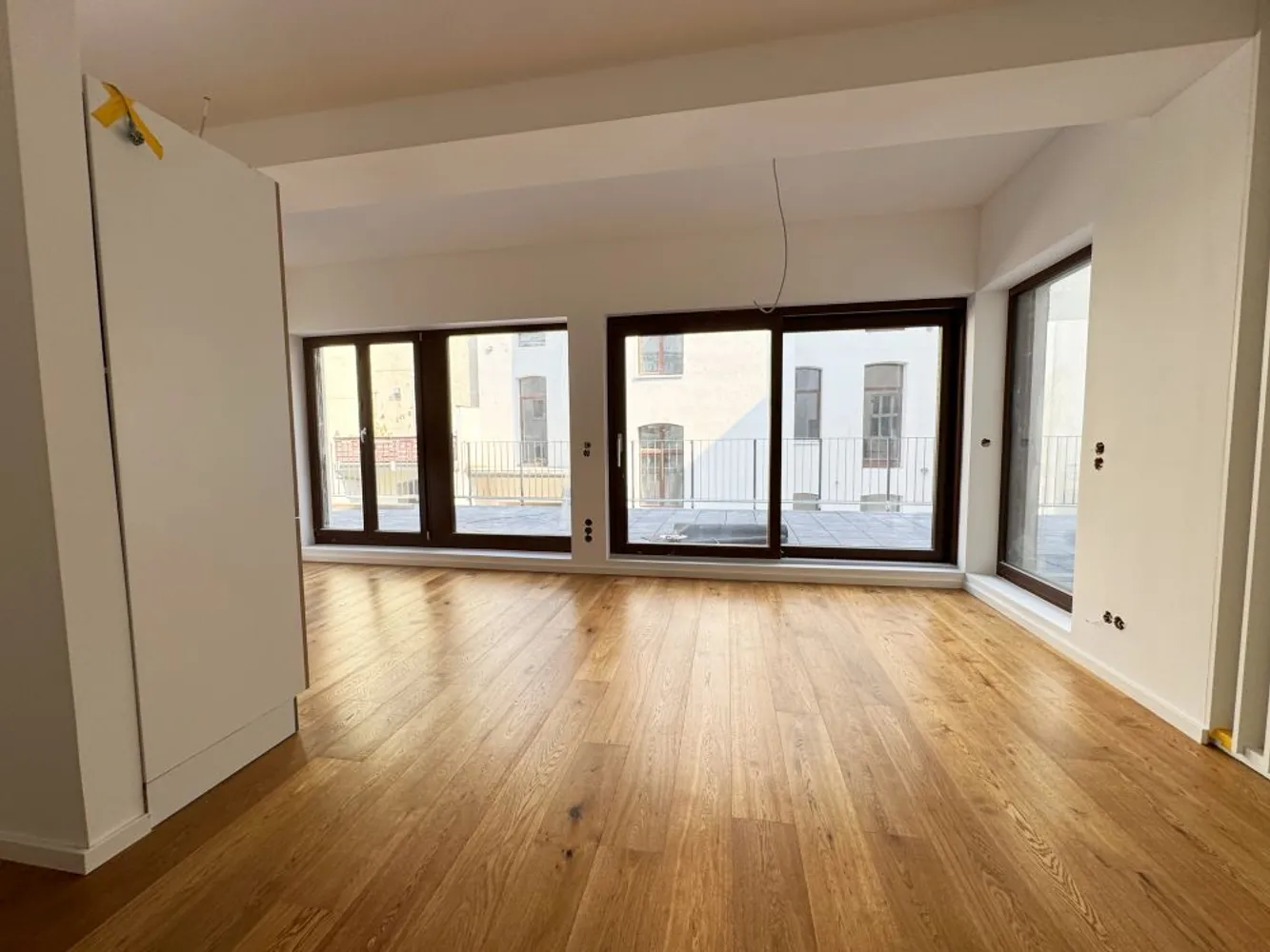 3 Zimmer Wohnung mit 107 m² in Wiesbaden – Bild 2