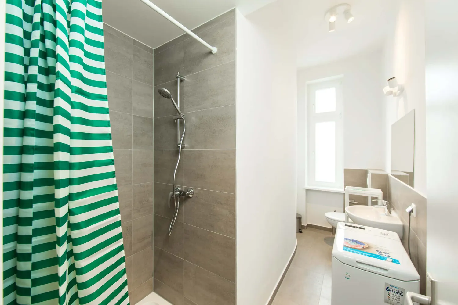 Shared room with 7 m² in Berlin – Photo 10