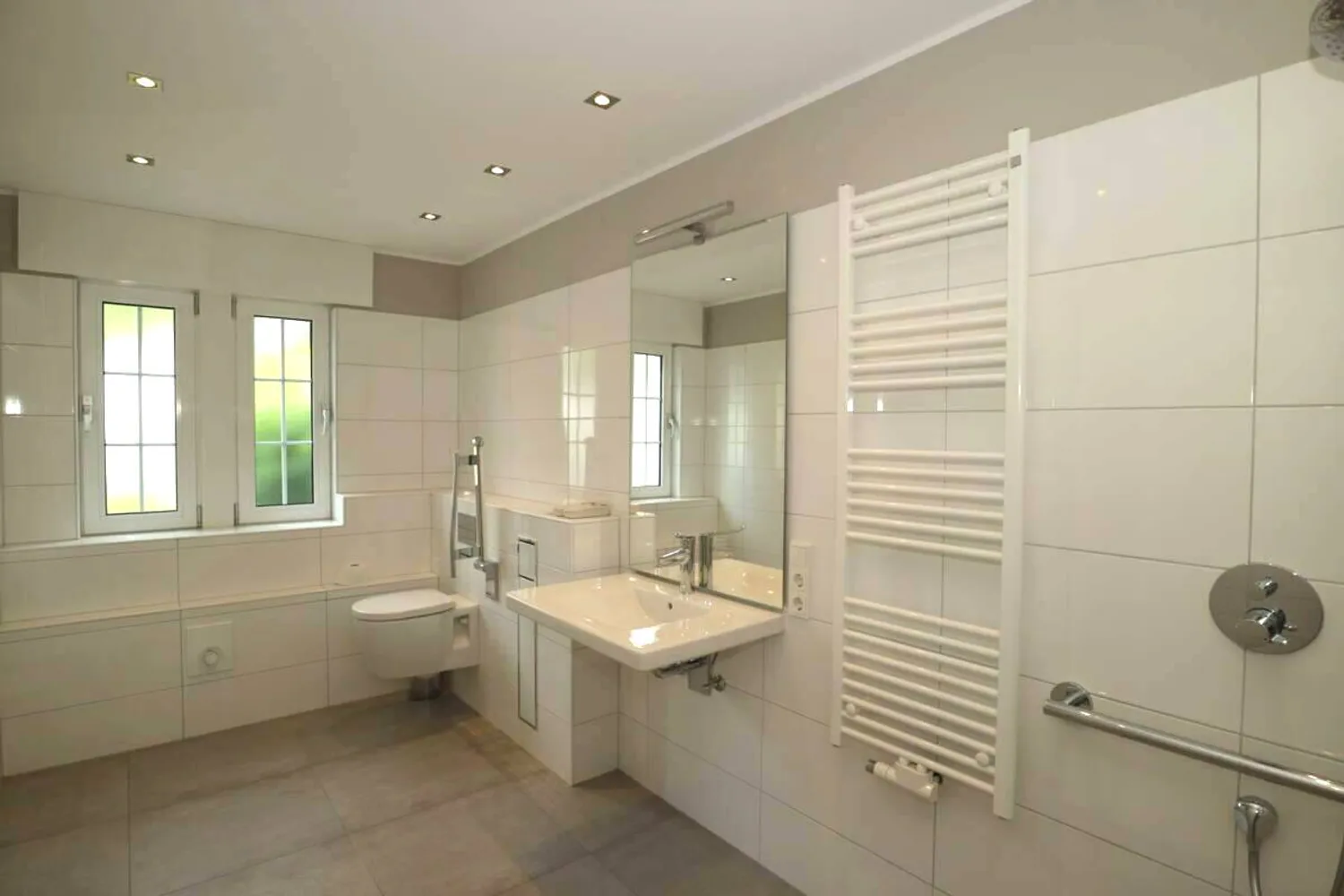 5 room house with 150 m² in Dormagen – Photo 8
