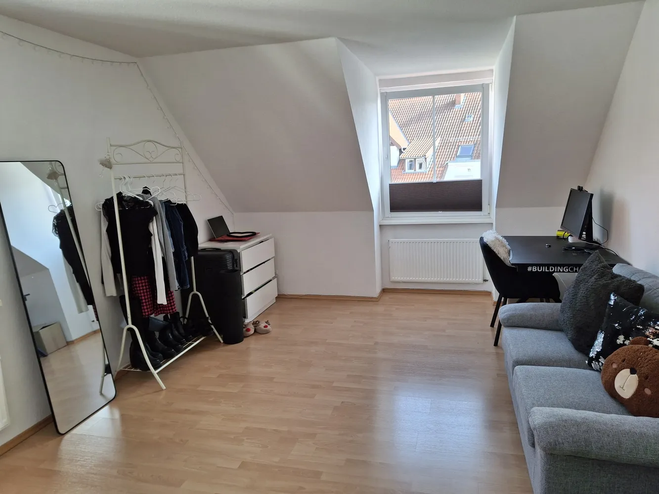 2 Zimmer Wohnung mit 61 m² in Hannover – Bild 1