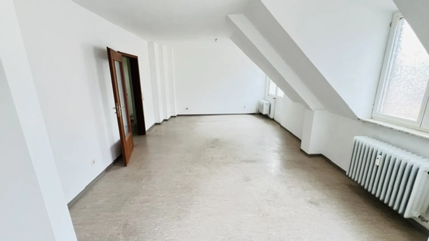2 Zimmer Wohnung mit 60 m² in Wiesbaden – Bild 11