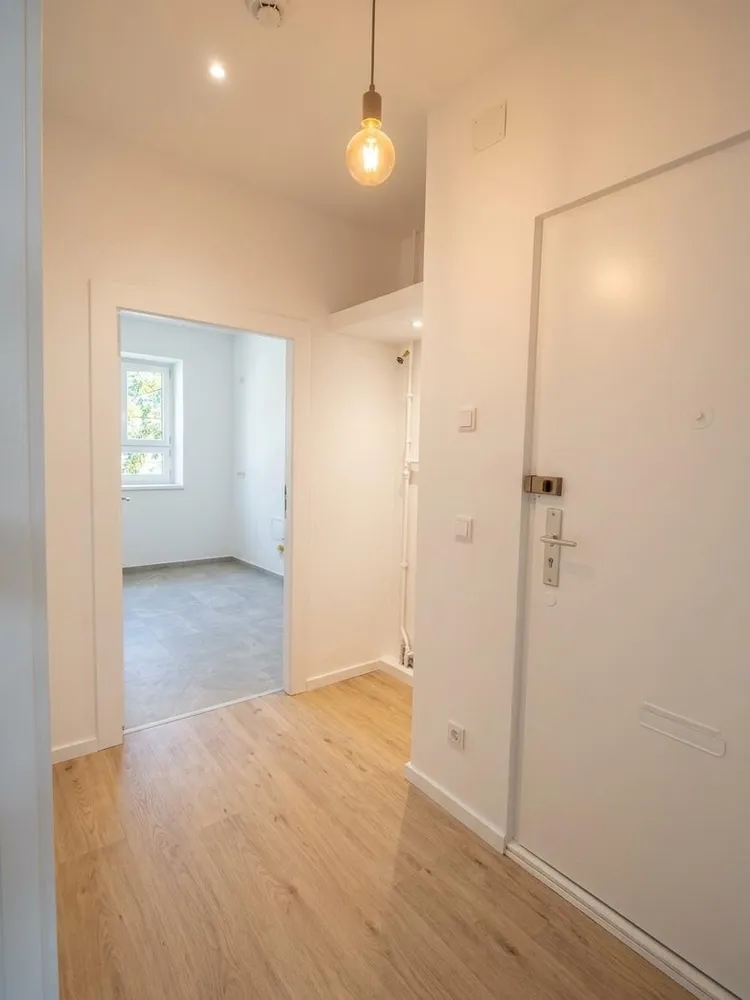 2 Zimmer Wohnung mit 56 m² in Berlin – Bild 4