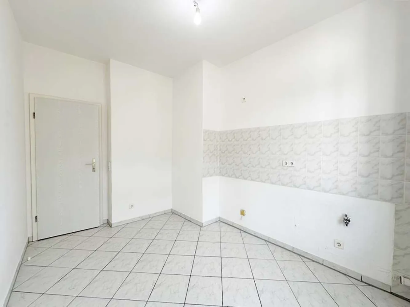 2 Zimmer Wohnung mit 49 m² in Chemnitz – Bild 12