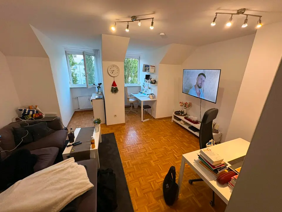 4 Zimmer Wohnung mit 54 m² in Regensburg – Bild 1