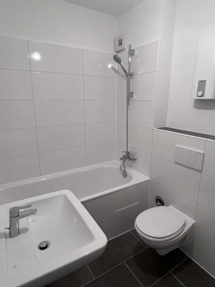 2 Zimmer Wohnung mit 65 m² in Duisburg – Bild 12