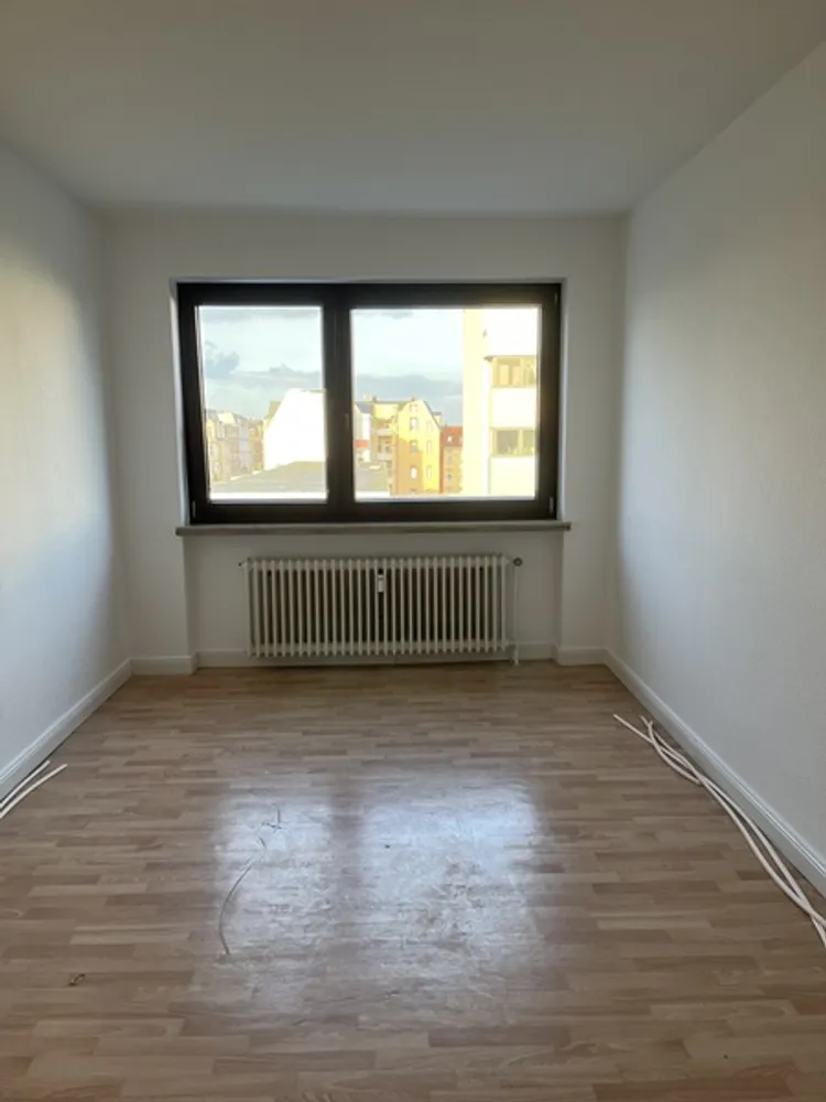 2 Zimmer Wohnung mit 63 m² in Bremerhaven – Bild 4