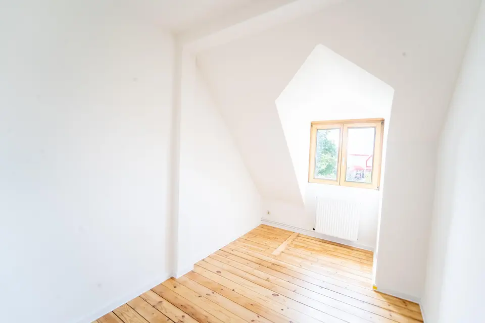 4 Zimmer Wohnung mit 110 m² in Lübeck – Bild 3