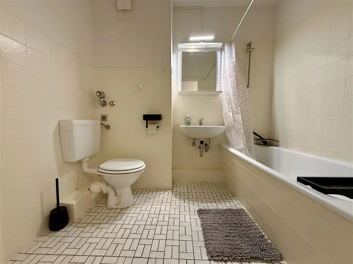 2 Zimmer Wohnung mit 47 m² in Kiel – Bild 7