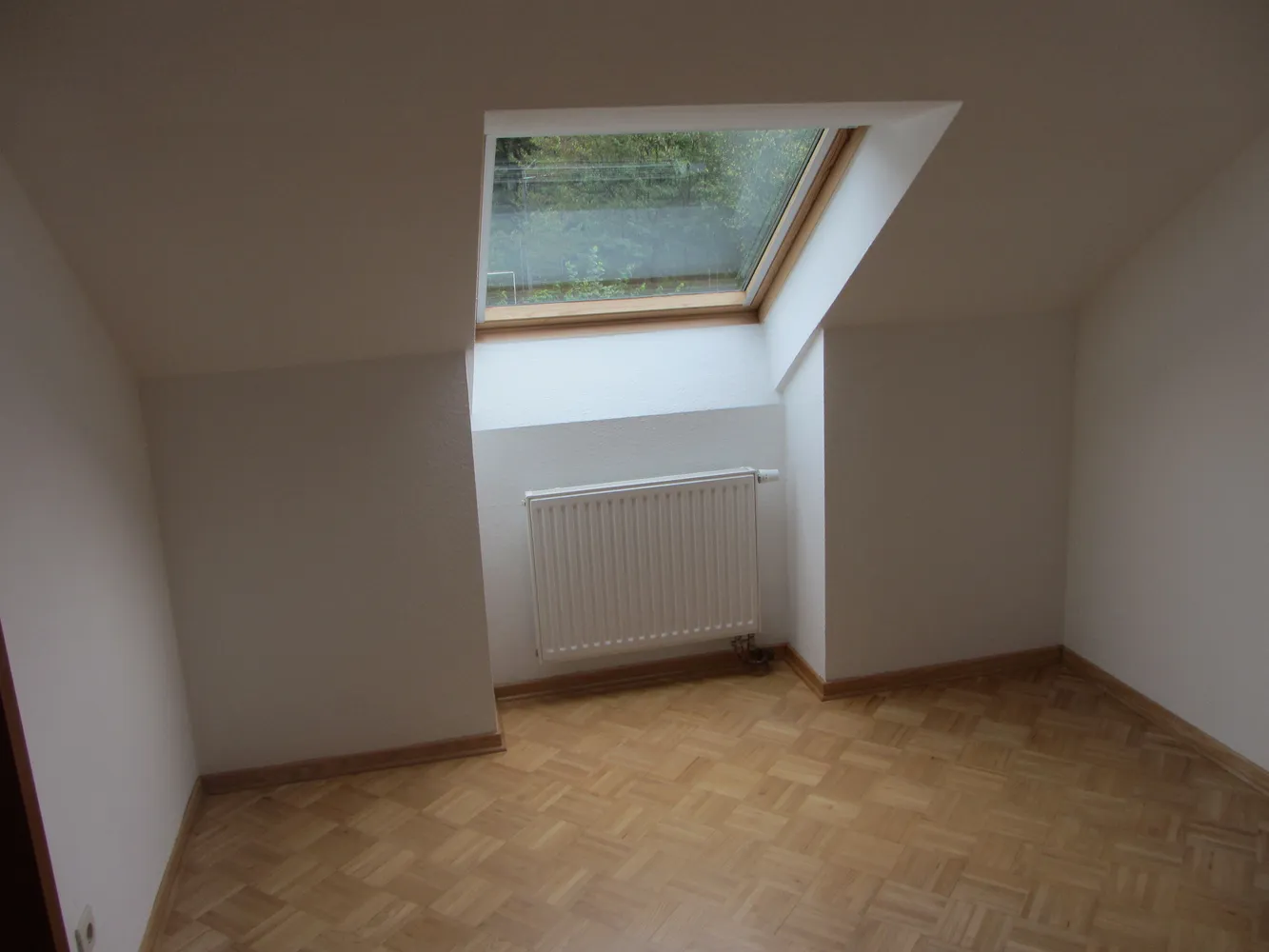 2 Zimmer Wohnung mit 80 m² in Erkrath – Bild 2