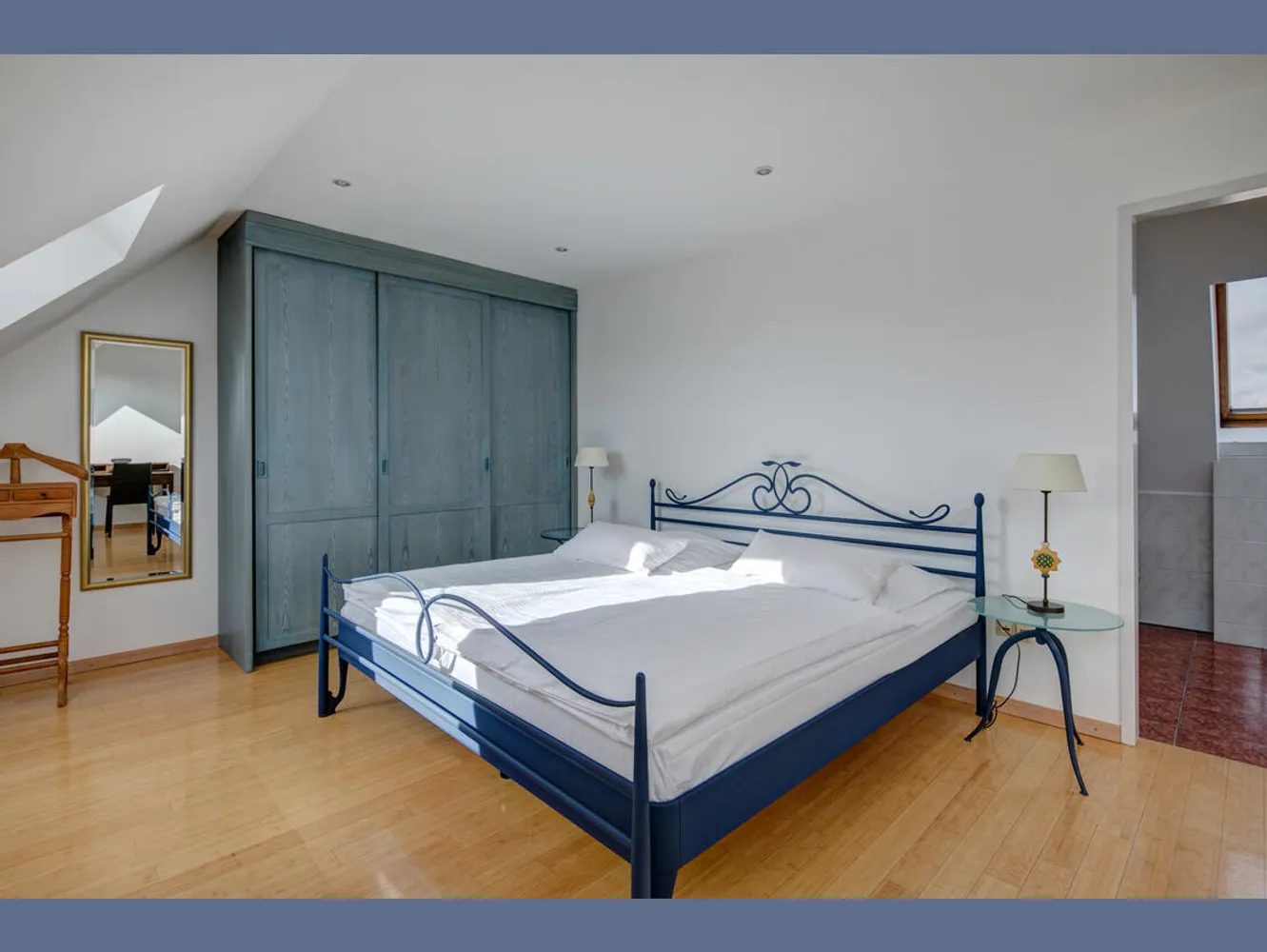 3 Zimmer Wohnung mit 160 m² in München – Bild 5