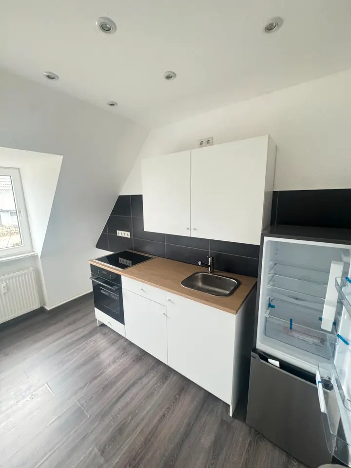 2 Zimmer Wohnung mit 60 m² in Krefeld – Bild 2