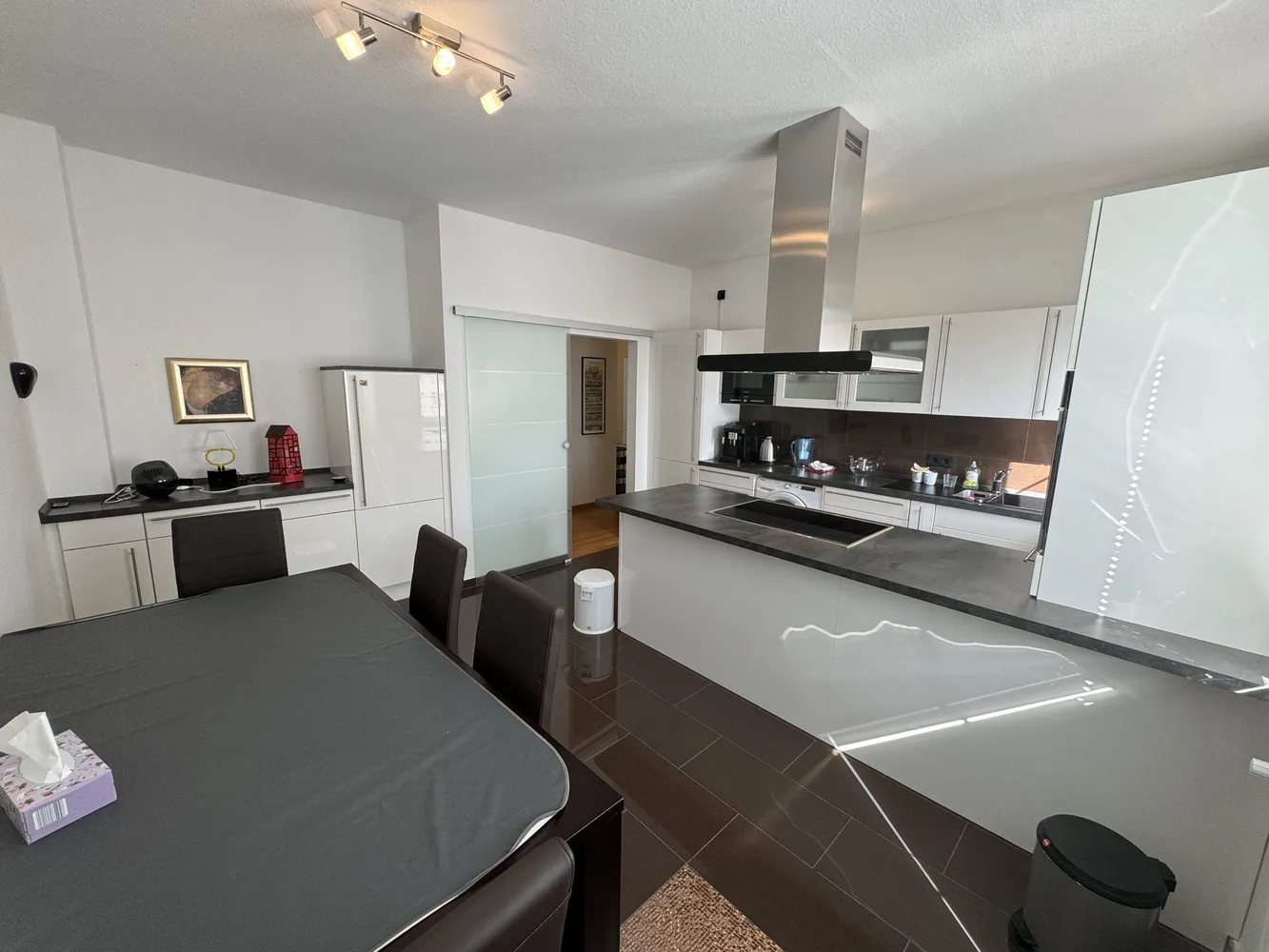 3 room apartment with 100 m² in Frankfurt am Main – Photo 8