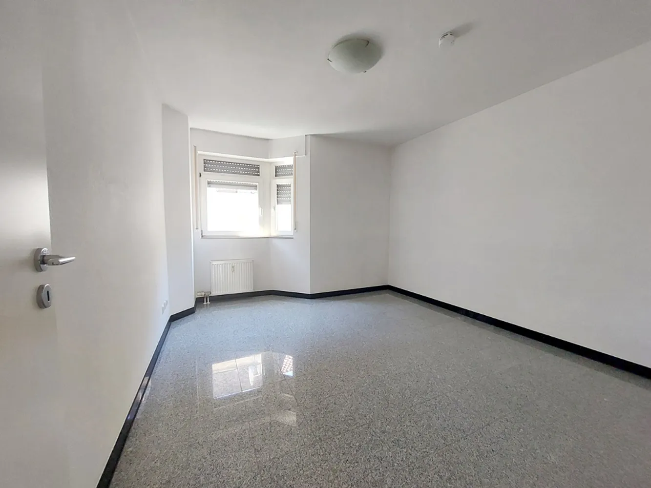 3 Zimmer Wohnung mit 87 m² in Wiesbaden – Bild 12
